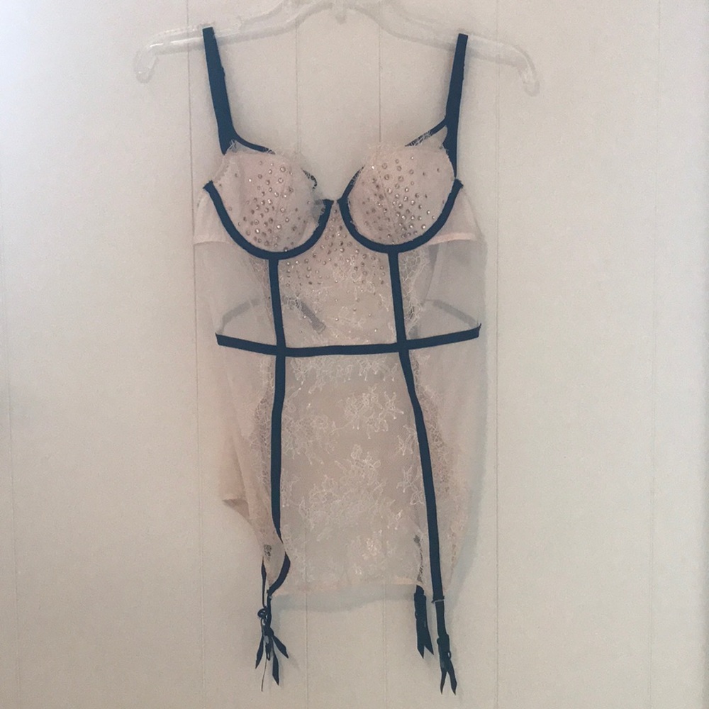 VS lingerie